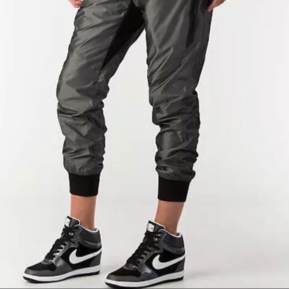 Nike Pants - Nike Joggers! Size Small!